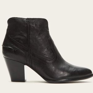 FRYE Renee Seam Boots